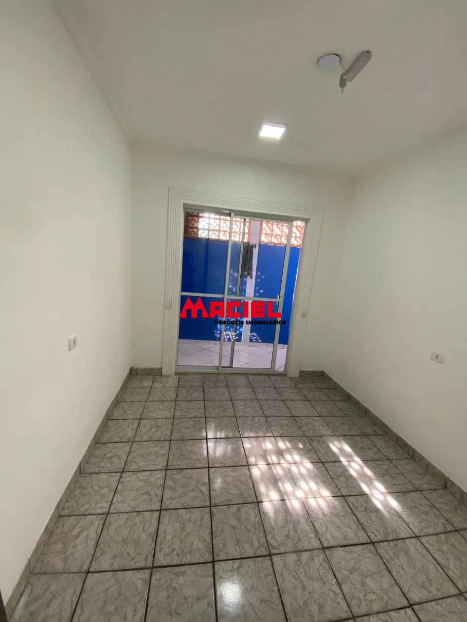 Comprar Casa / Sobrado em S&atilde;o Jos&eacute; dos Campos R$ 450.000,00 - Foto 8