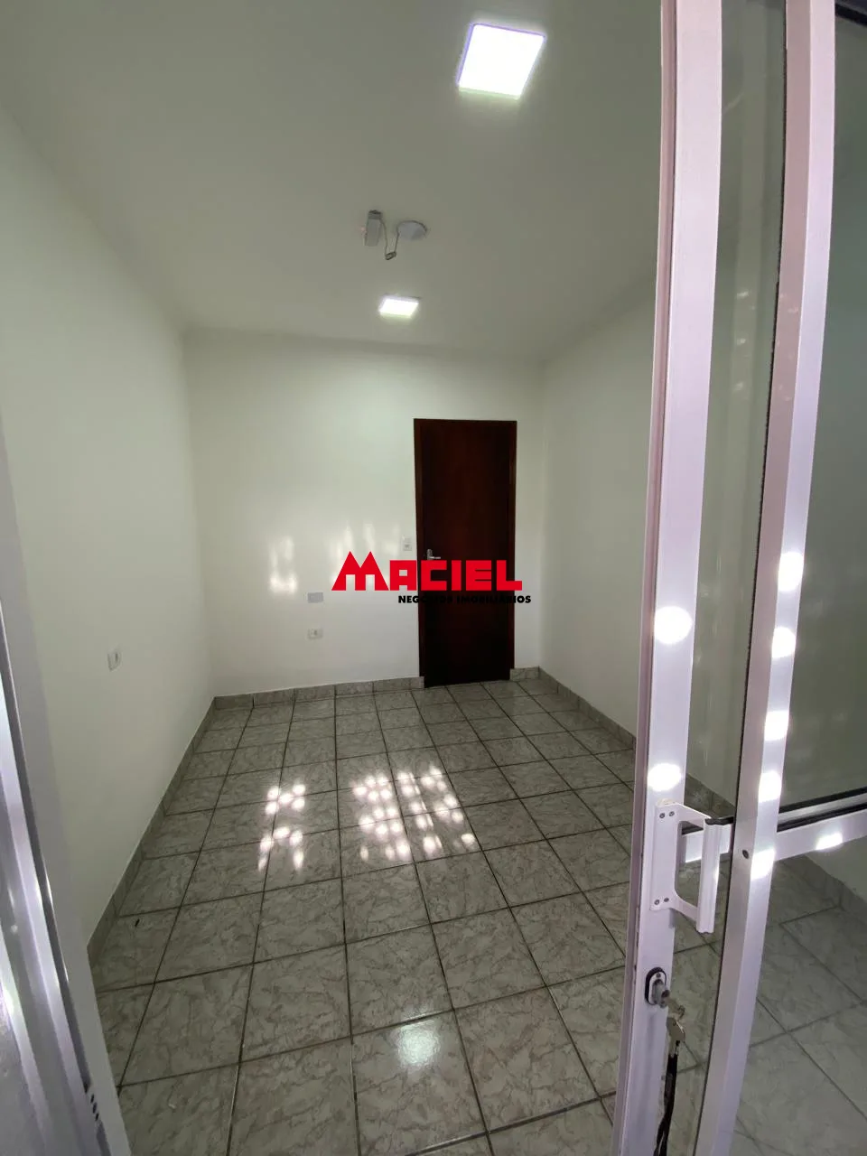 Comprar Casa / Sobrado em S&atilde;o Jos&eacute; dos Campos R$ 450.000,00 - Foto 21