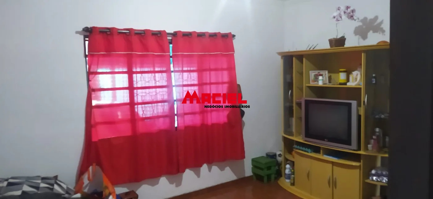 Comprar Casa / Padr&atilde;o em S&atilde;o Jos&eacute; dos Campos R$ 450.000,00 - Foto 7