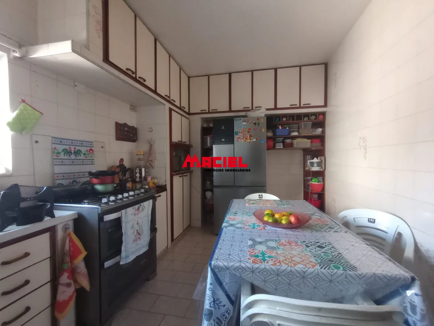 Comprar Casa / Padr&atilde;o em S&atilde;o Jos&eacute; dos Campos R$ 800.000,00 - Foto 9