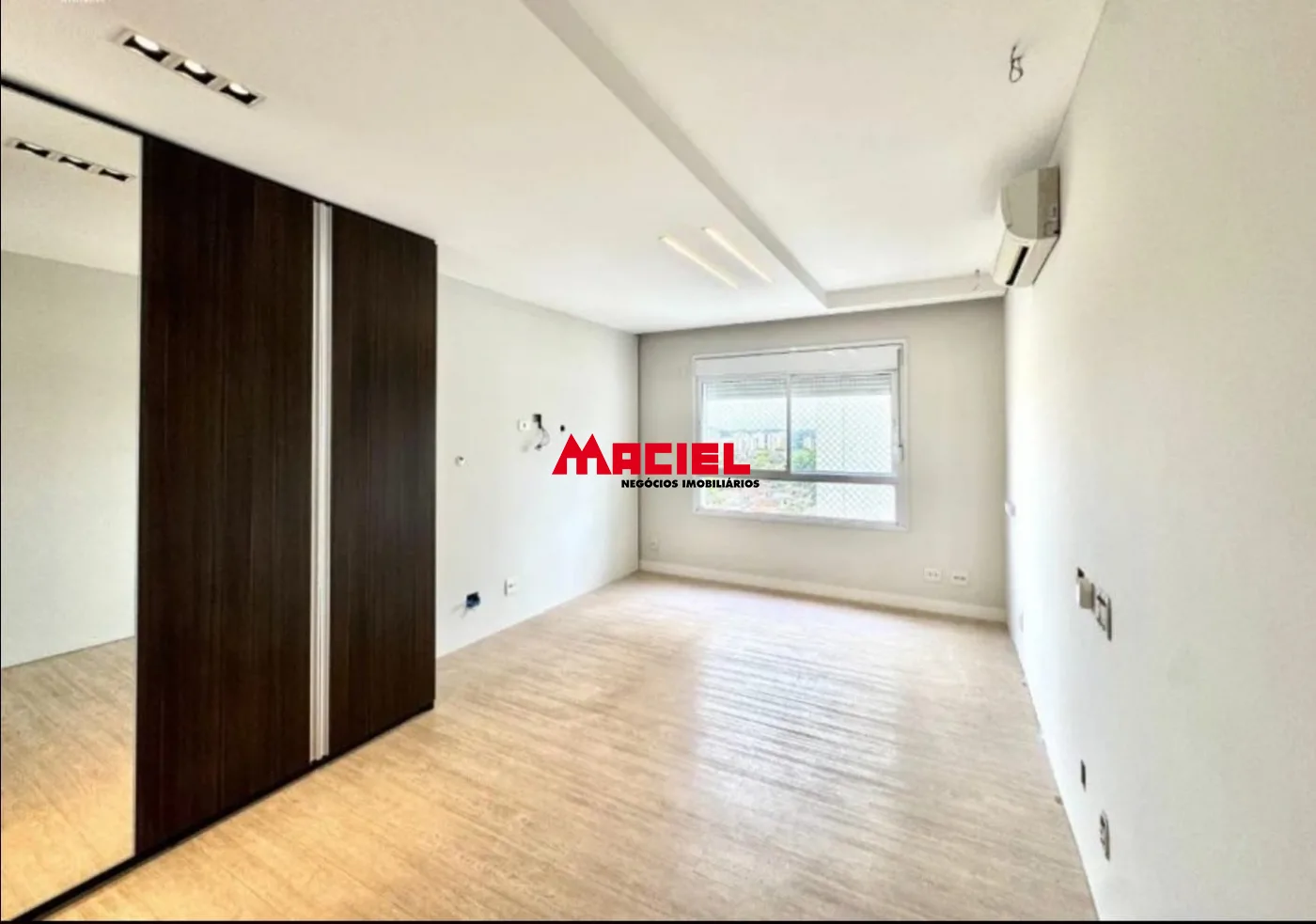 Comprar Apartamento / Padr&atilde;o em S&atilde;o Jos&eacute; dos Campos R$ 2.394.000,00 - Foto 13