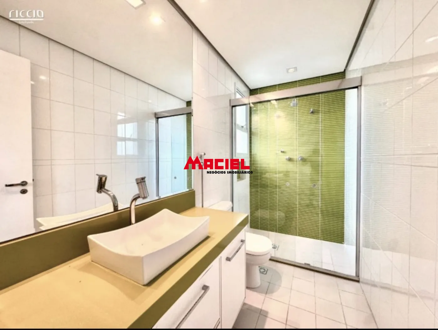 Comprar Apartamento / Padr&atilde;o em S&atilde;o Jos&eacute; dos Campos R$ 2.394.000,00 - Foto 18