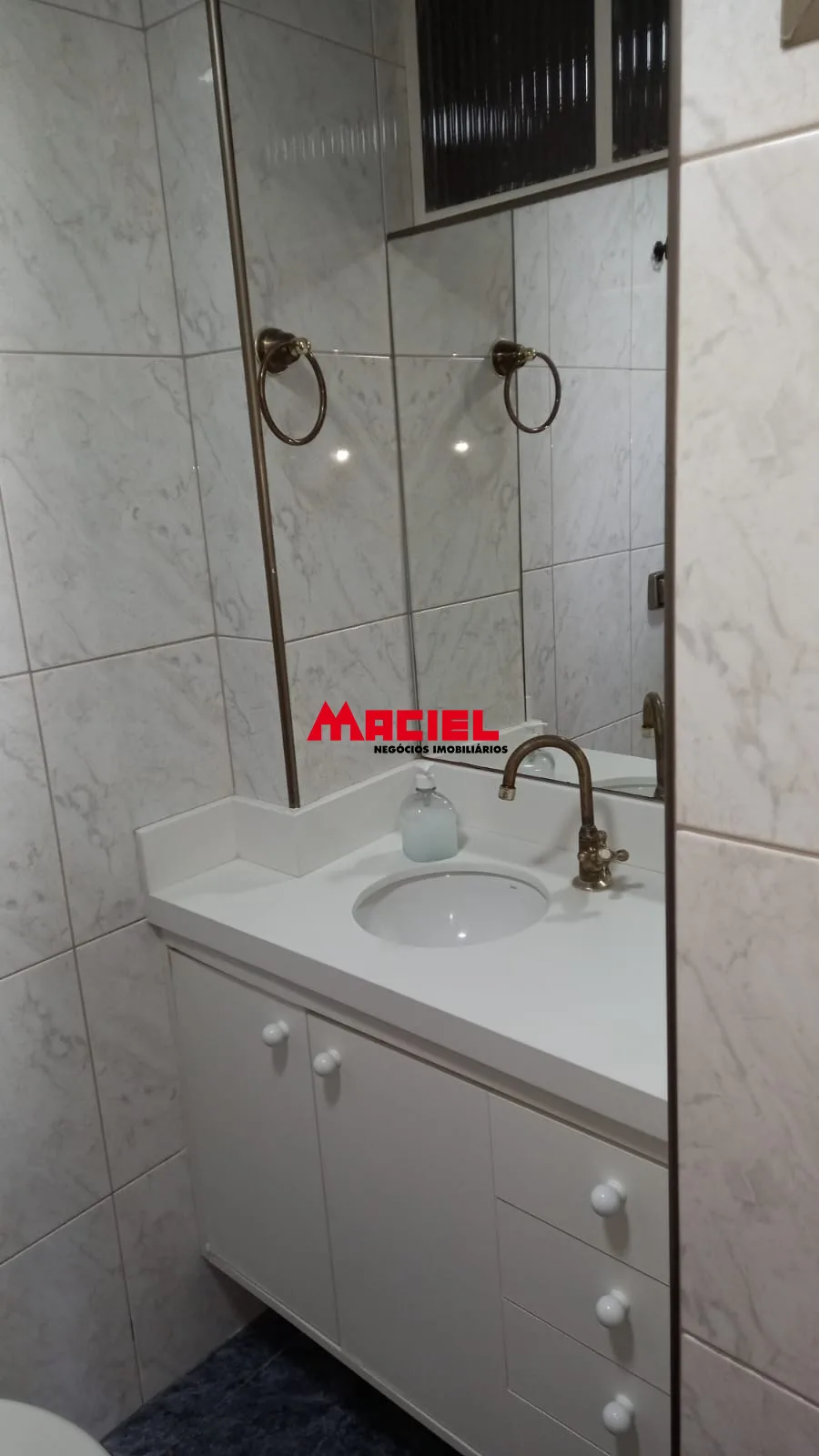 Comprar Apartamento / Padr&atilde;o em S&atilde;o Jos&eacute; dos Campos R$ 595.000,00 - Foto 16