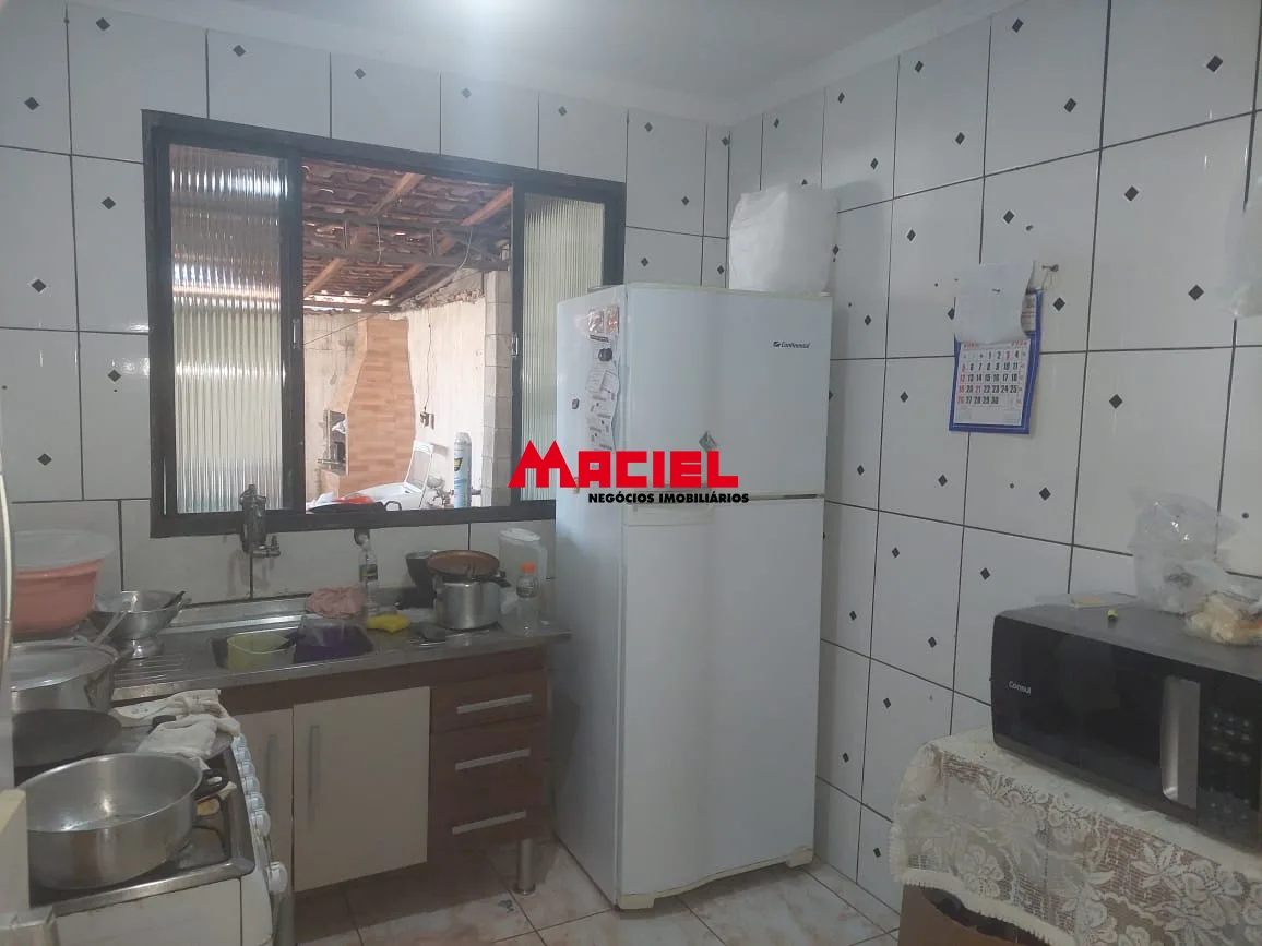 Comprar Casa / Padr&atilde;o em S&atilde;o Jos&eacute; dos Campos R$ 240.000,00 - Foto 9