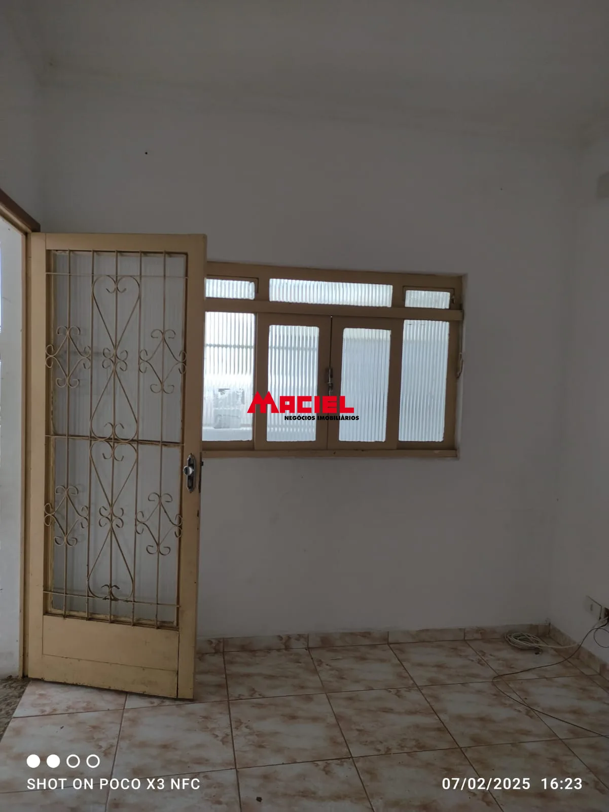 Comprar Casa / Padr&atilde;o em S&atilde;o Jos&eacute; dos Campos R$ 450.000,00 - Foto 3