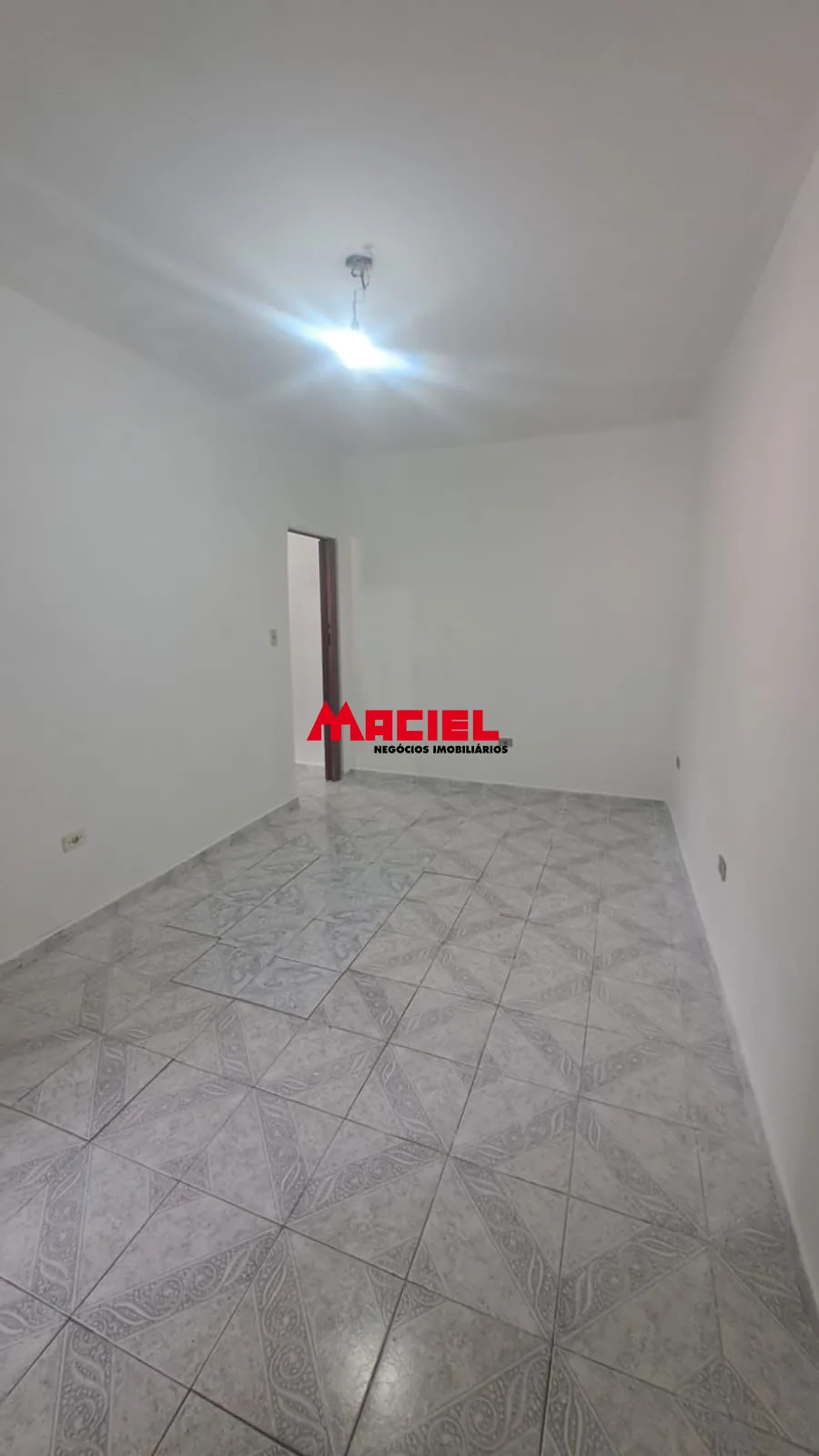 Comprar Casa / Sobrado em S&atilde;o Jos&eacute; dos Campos R$ 900.000,00 - Foto 36
