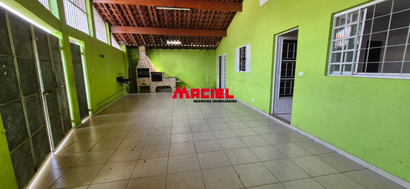 Comprar Casa / Padr&atilde;o em S&atilde;o Jos&eacute; dos Campos R$ 365.000,00 - Foto 2