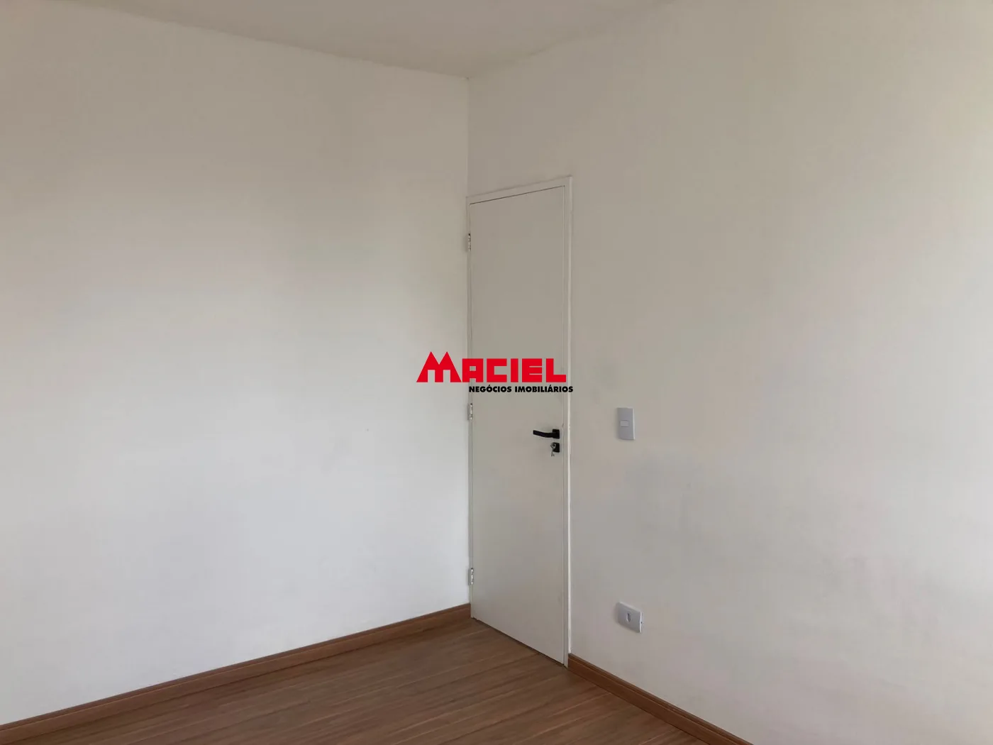 Comprar Apartamento / Padr&atilde;o em S&atilde;o Jos&eacute; dos Campos R$ 375.000,00 - Foto 3