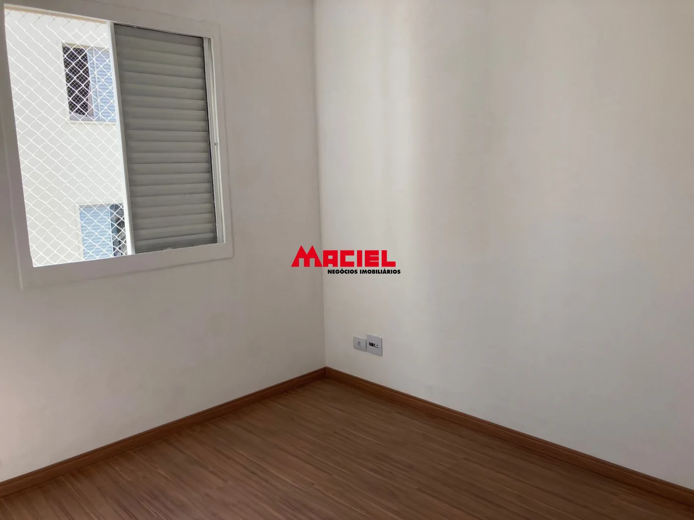 Comprar Apartamento / Padr&atilde;o em S&atilde;o Jos&eacute; dos Campos R$ 375.000,00 - Foto 11