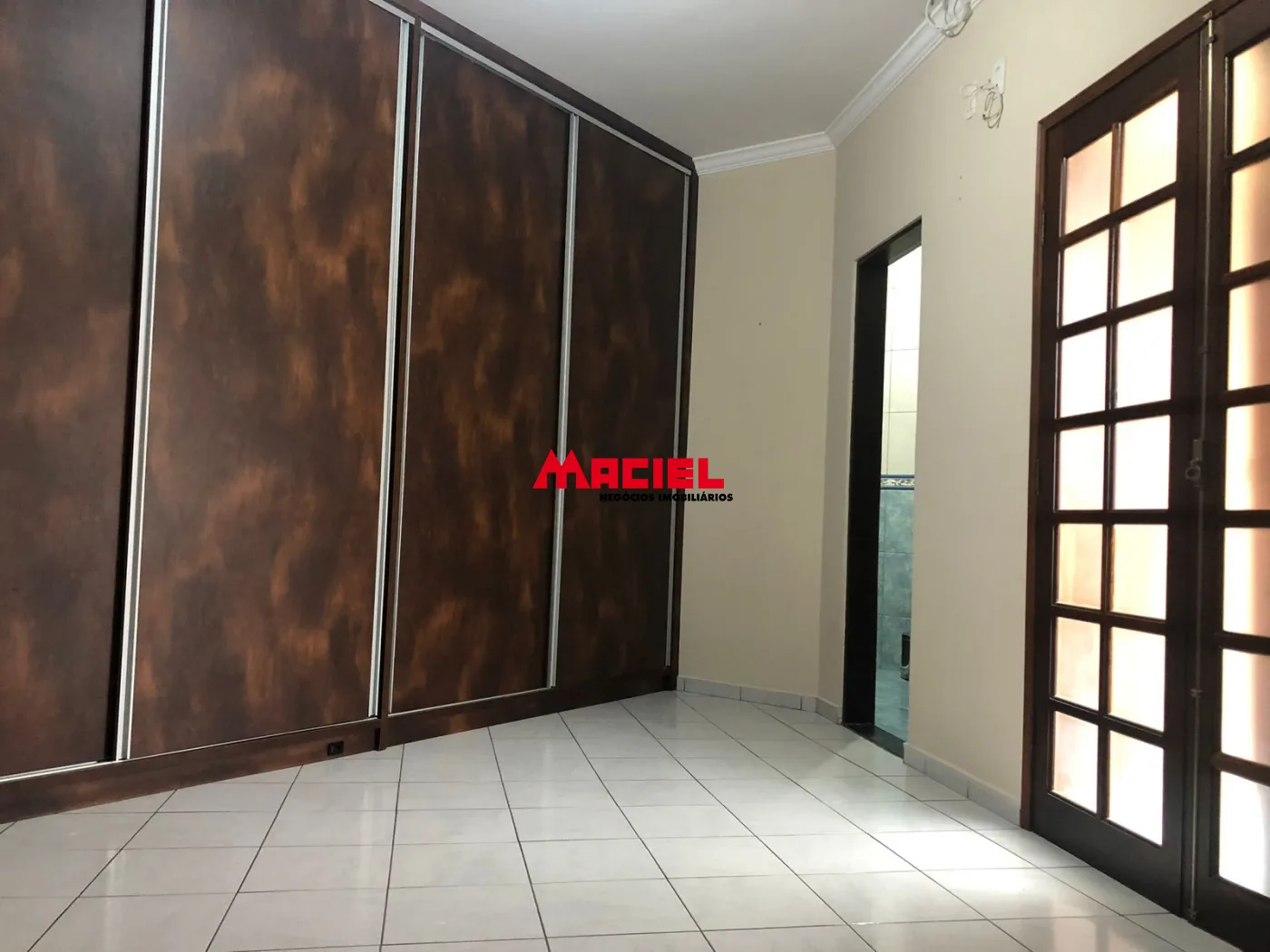 Comprar Casa / Sobrado em Jacare&iacute; R$ 900.000,00 - Foto 5