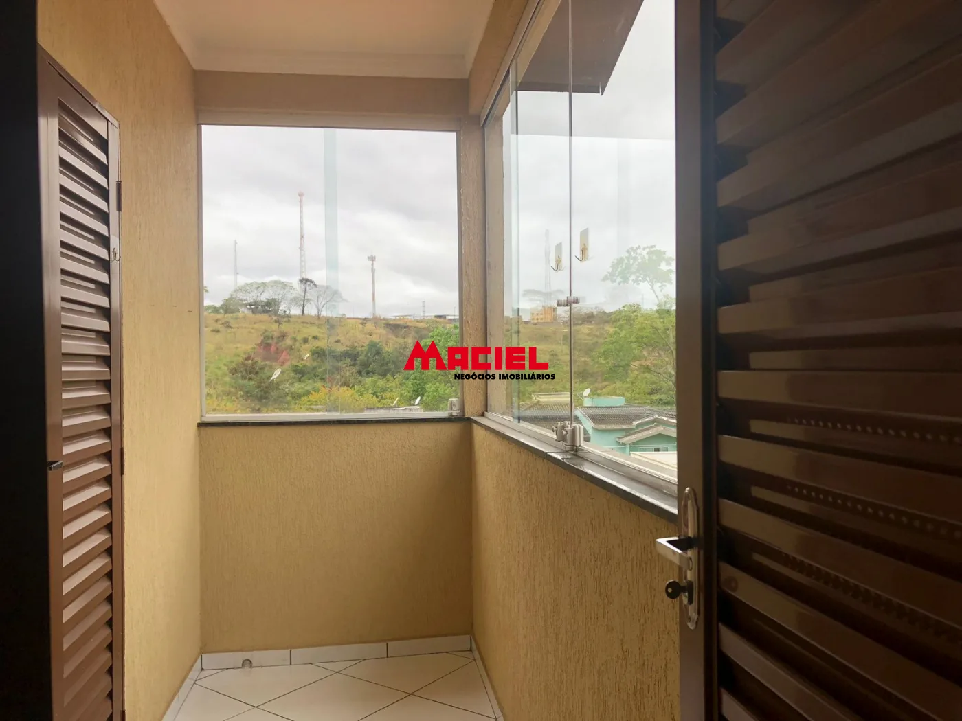 Comprar Casa / Sobrado em Jacare&iacute; R$ 900.000,00 - Foto 14