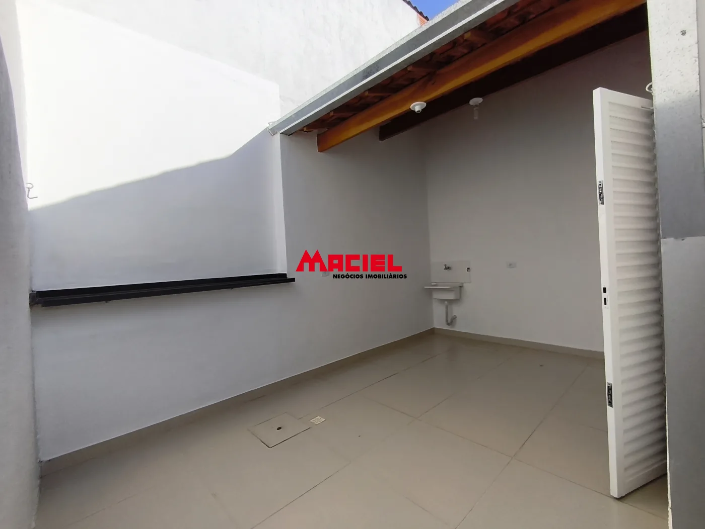 Comprar Casa / Padr&atilde;o em S&atilde;o Jos&eacute; dos Campos R$ 365.000,00 - Foto 12