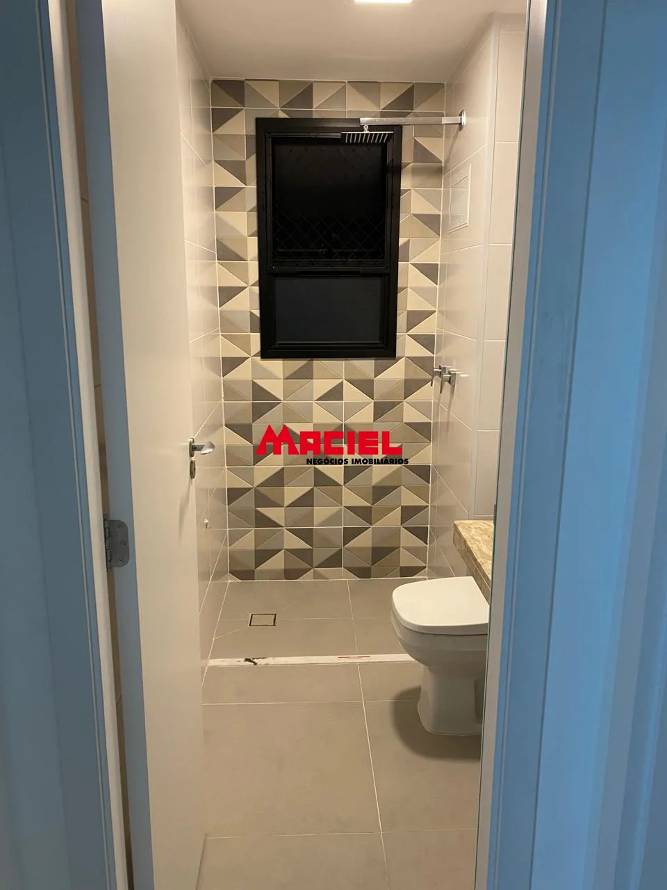 Comprar Apartamento / Padr&atilde;o em S&atilde;o Jos&eacute; dos Campos R$ 690.000,00 - Foto 9