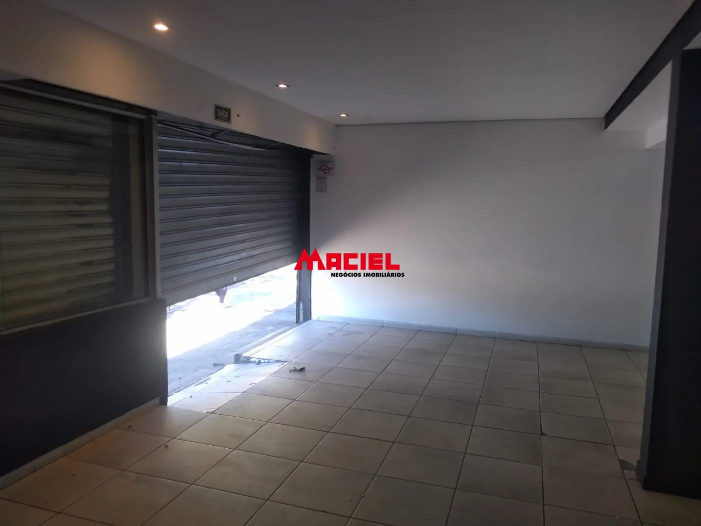 Alugar Comercial / Ponto Comercial em S&atilde;o Jos&eacute; dos Campos R$ 6.500,00 - Foto 7