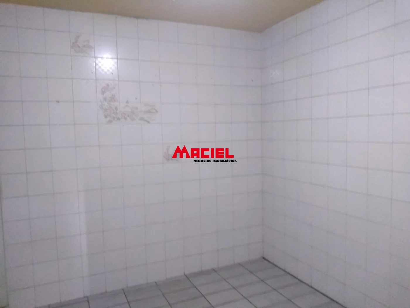 Alugar Comercial / Ponto Comercial em S&atilde;o Jos&eacute; dos Campos R$ 6.500,00 - Foto 16