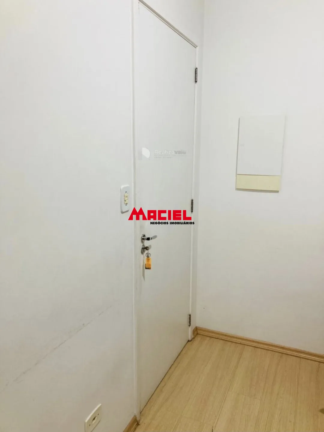 Comprar Apartamento / Padr&atilde;o em S&atilde;o Jos&eacute; dos Campos R$ 320.000,00 - Foto 1