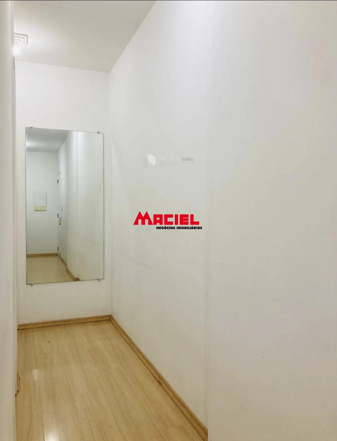 Comprar Apartamento / Padr&atilde;o em S&atilde;o Jos&eacute; dos Campos R$ 320.000,00 - Foto 2