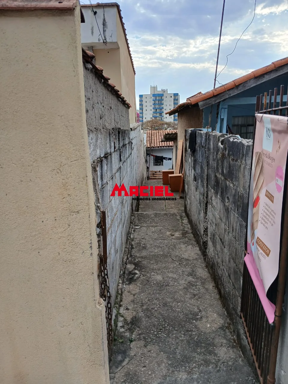 Comprar Casa / Padr&atilde;o em S&atilde;o Jos&eacute; dos Campos R$ 585.000,00 - Foto 3
