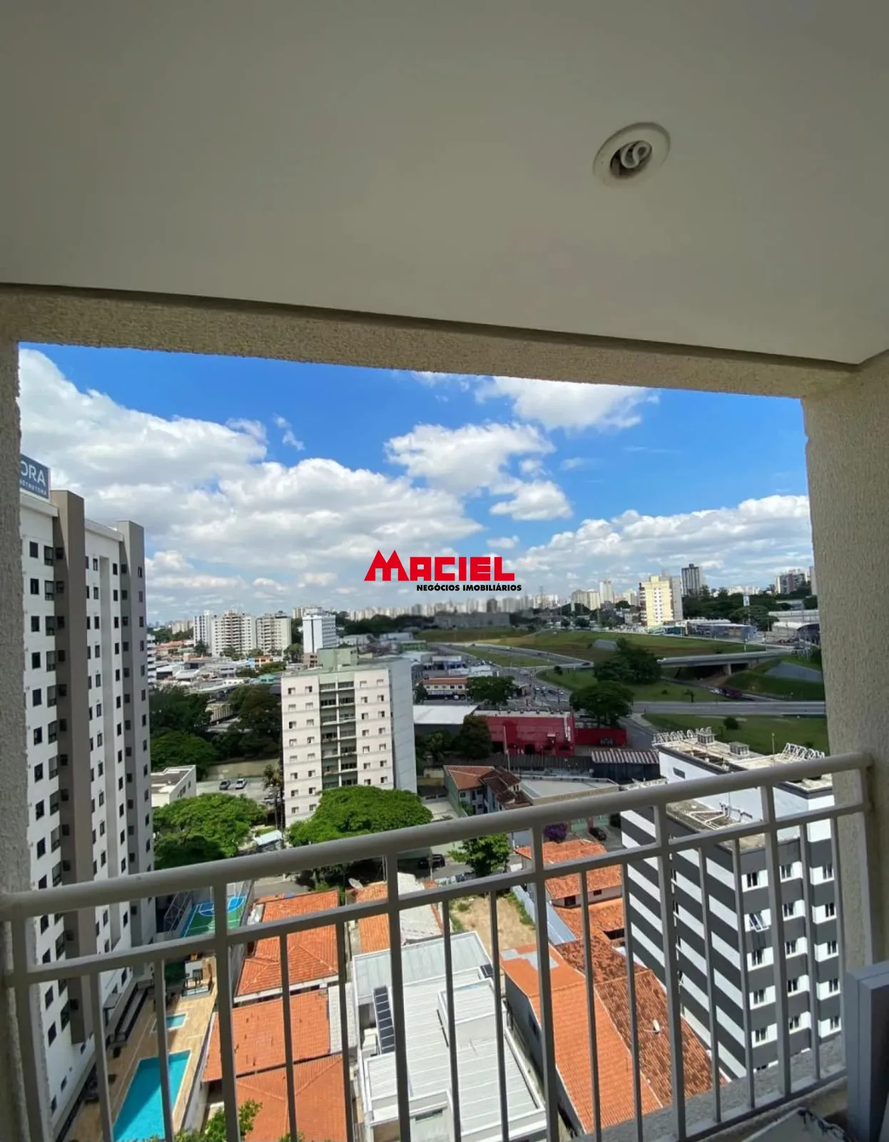 Comprar Apartamento / Padr&atilde;o em S&atilde;o Jos&eacute; dos Campos R$ 586.000,00 - Foto 2