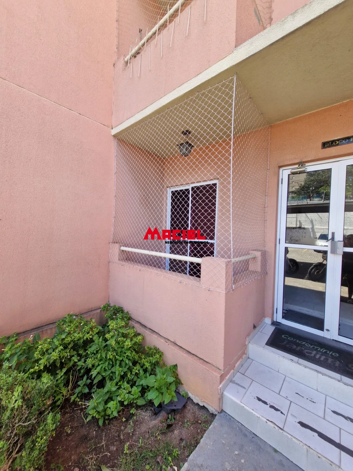 Alugar Apartamento / Padr&atilde;o em S&atilde;o Jos&eacute; dos Campos R$ 1.600,00 - Foto 1