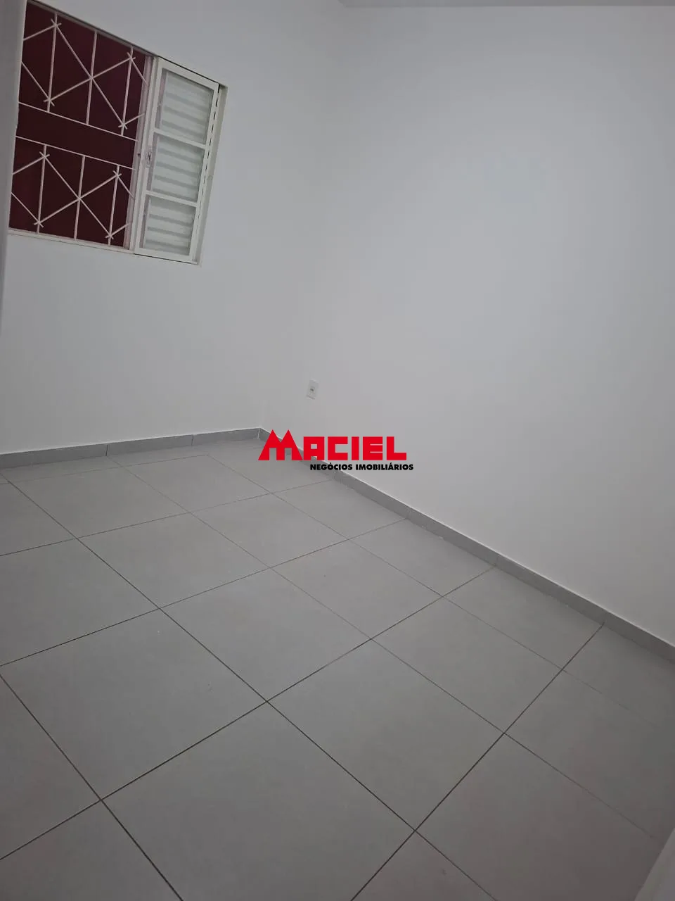 Alugar Comercial / Ponto Comercial em S&atilde;o Jos&eacute; dos Campos R$ 4.800,00 - Foto 7