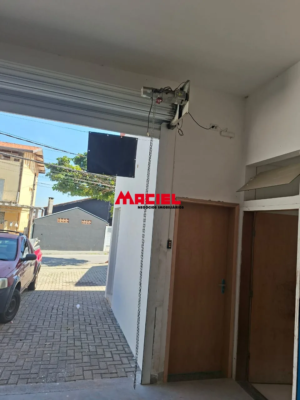 Alugar Comercial / Ponto Comercial em S&atilde;o Jos&eacute; dos Campos R$ 4.800,00 - Foto 9