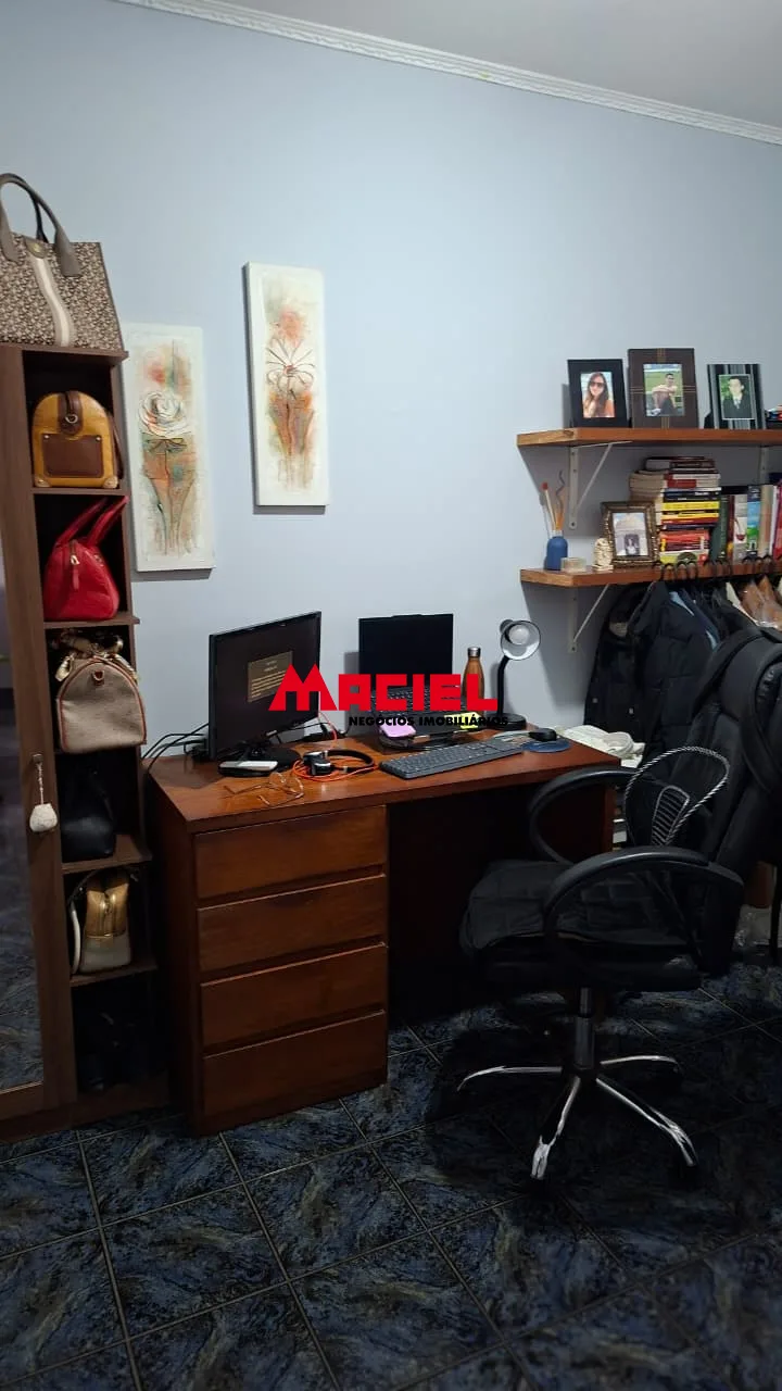 Comprar Casa / Sobrado em S&atilde;o Jos&eacute; dos Campos R$ 850.000,00 - Foto 4