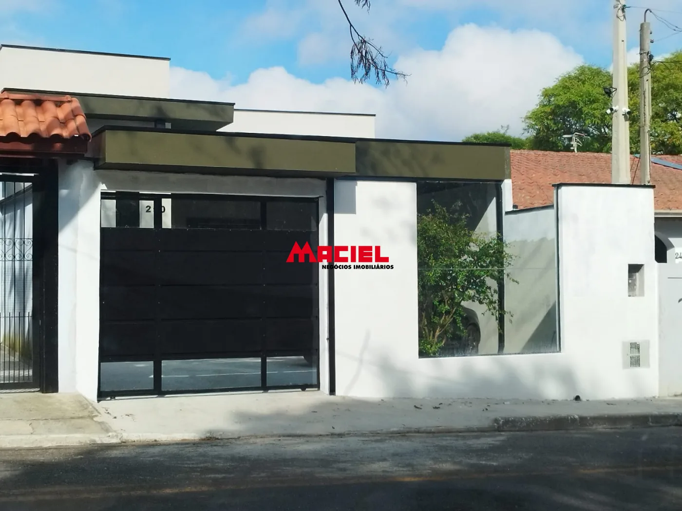 Comprar Casa / Padr&atilde;o em S&atilde;o Jos&eacute; dos Campos R$ 750.000,00 - Foto 1