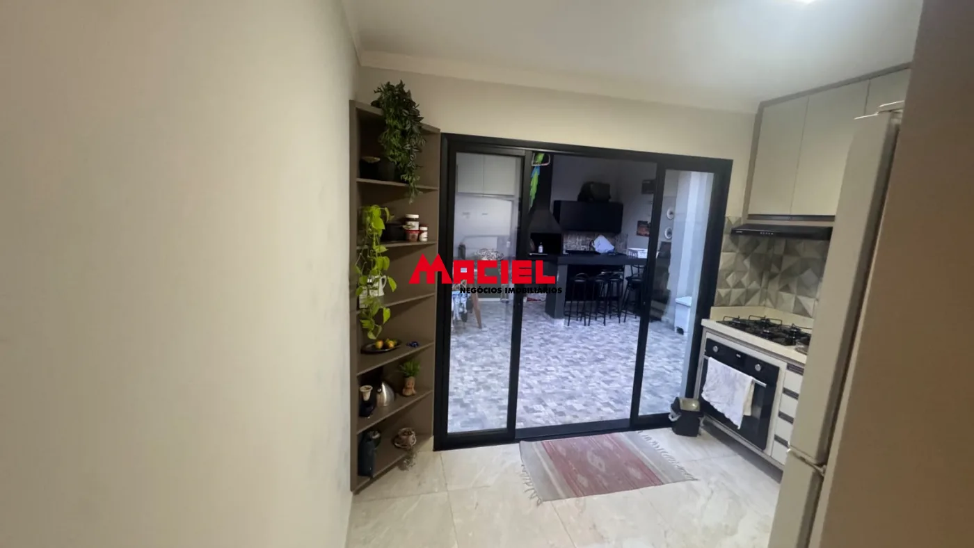 Comprar Casa / Padr&atilde;o em S&atilde;o Jos&eacute; dos Campos R$ 750.000,00 - Foto 8