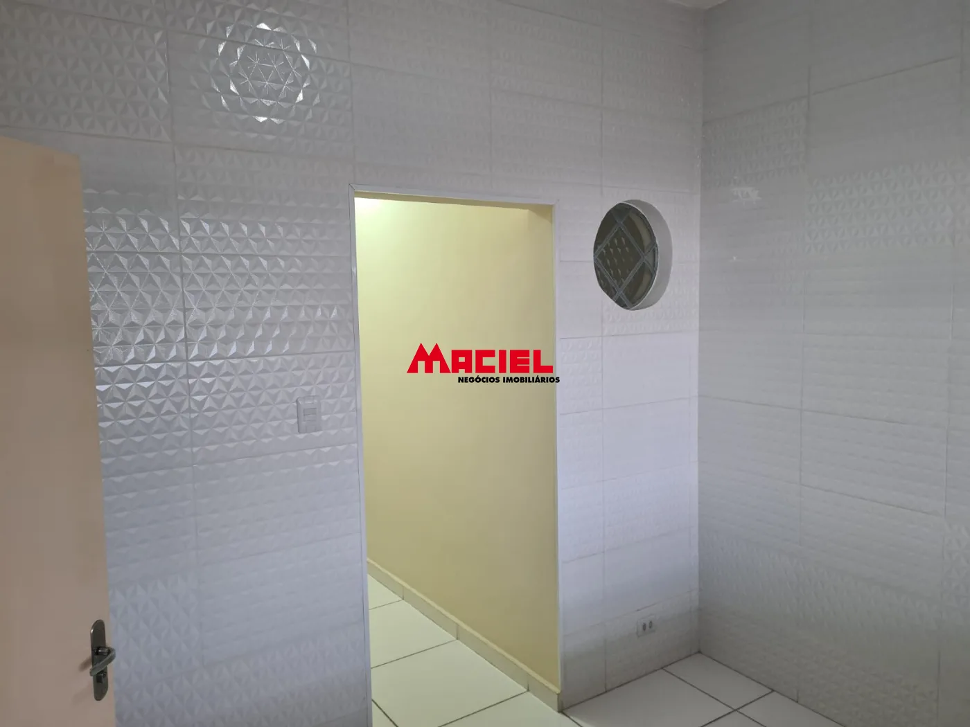 Alugar Apartamento / Sobreloja em S&atilde;o Jos&eacute; dos Campos R$ 2.800,00 - Foto 4