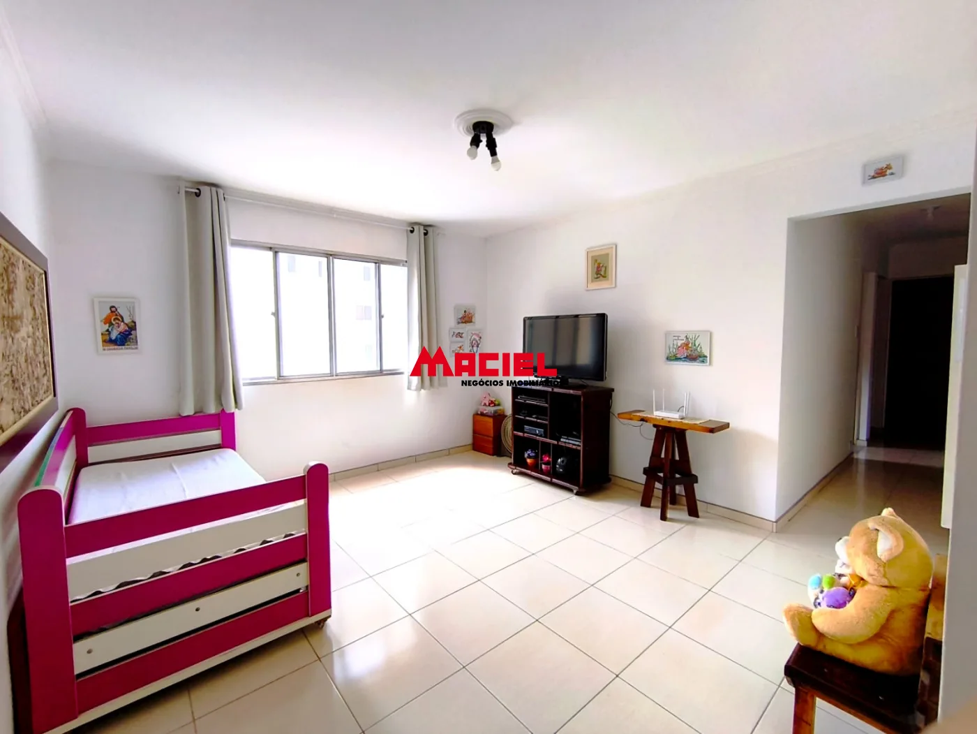 Comprar Apartamento / Padr&atilde;o em S&atilde;o Jos&eacute; dos Campos R$ 415.000,00 - Foto 3