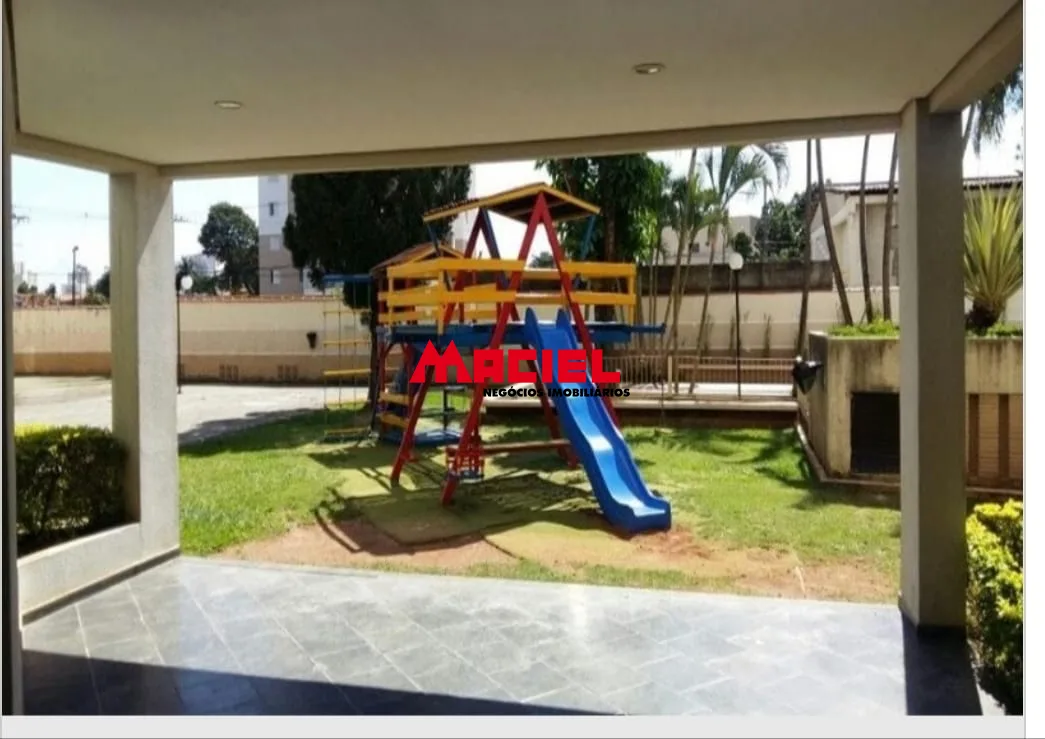 Alugar Apartamento / Mobiliado em S&atilde;o Jos&eacute; dos Campos R$ 2.500,00 - Foto 5