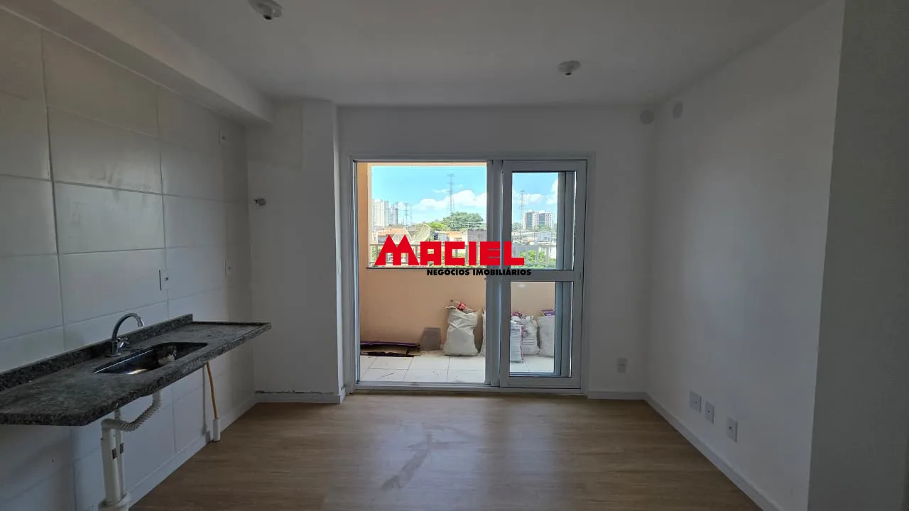 Alugar Apartamento / Padr&atilde;o em S&atilde;o Jos&eacute; dos Campos R$ 2.500,00 - Foto 3