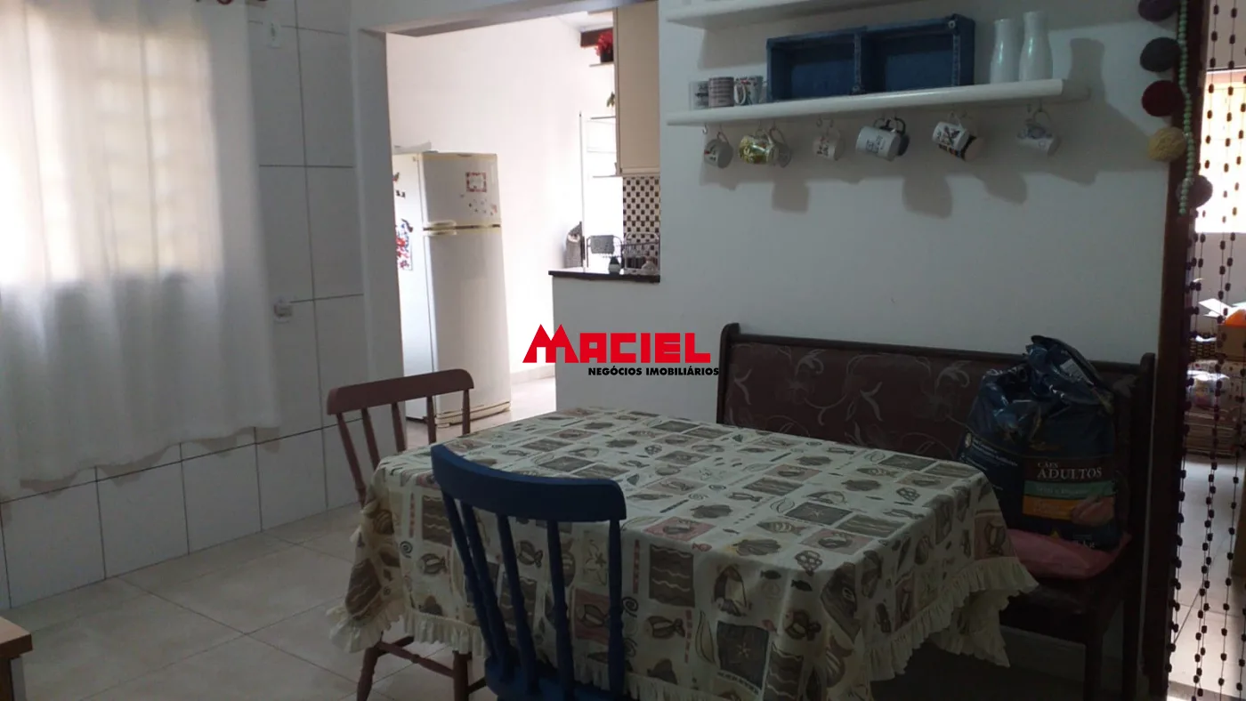 Comprar Casa / Padr&atilde;o em S&atilde;o Jos&eacute; dos Campos R$ 850.000,00 - Foto 2