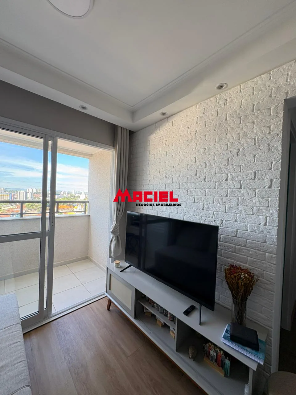 Comprar Apartamento / Padr&atilde;o em S&atilde;o Jos&eacute; dos Campos R$ 460.000,00 - Foto 3