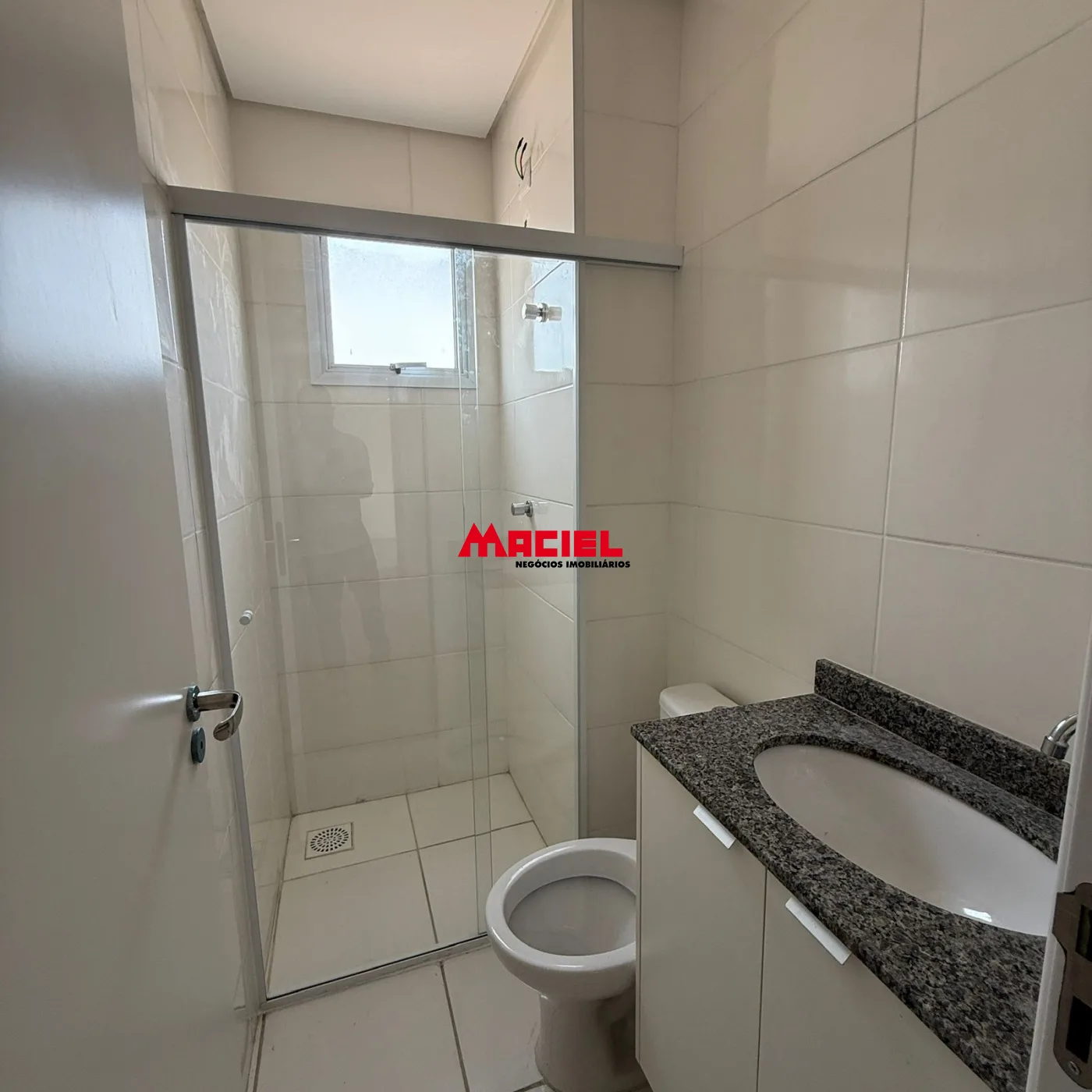 Alugar Apartamento / Padr&atilde;o em S&atilde;o Jos&eacute; dos Campos R$ 3.000,00 - Foto 1