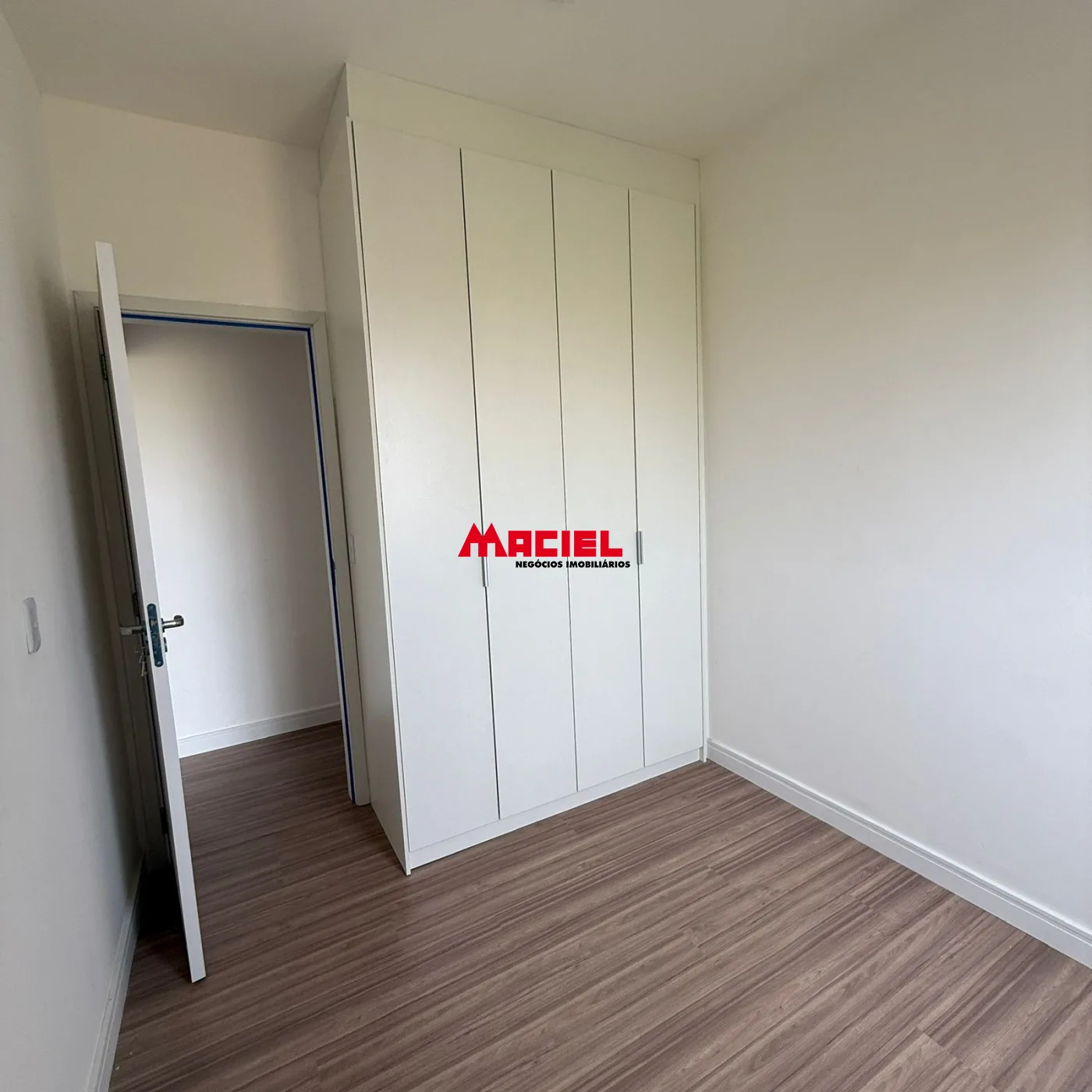 Alugar Apartamento / Padr&atilde;o em S&atilde;o Jos&eacute; dos Campos R$ 3.000,00 - Foto 6