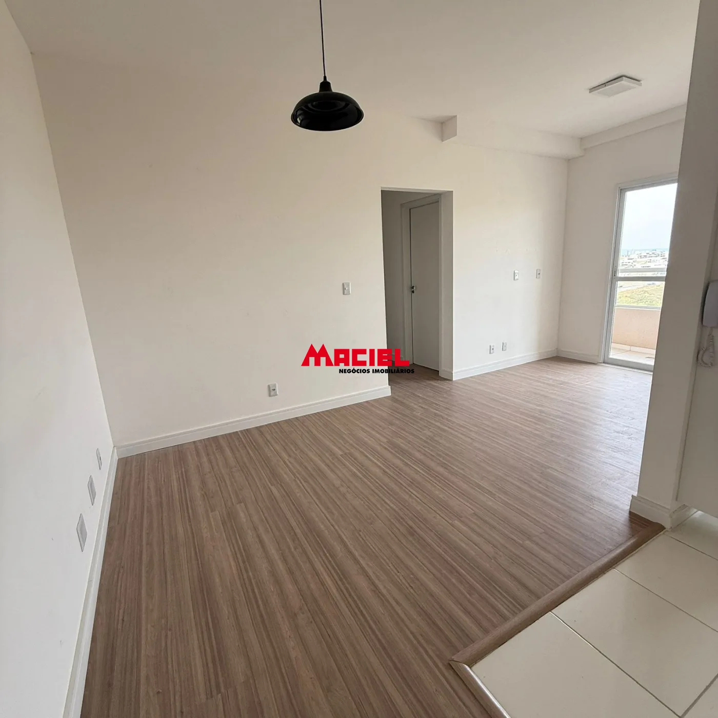 Alugar Apartamento / Padr&atilde;o em S&atilde;o Jos&eacute; dos Campos R$ 3.000,00 - Foto 9