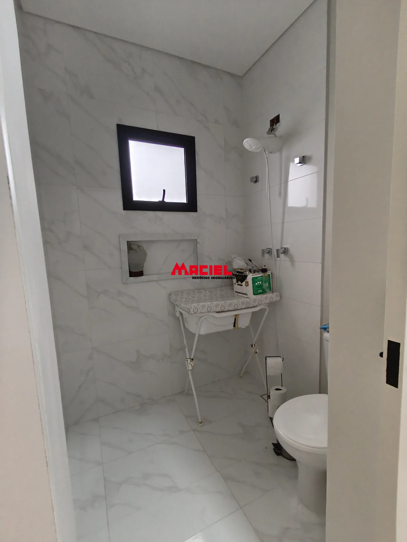 Comprar Casa / Condom&iacute;nio em S&atilde;o Jos&eacute; dos Campos R$ 990.000,00 - Foto 2