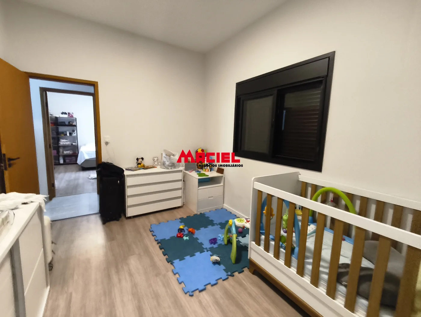 Comprar Casa / Condom&iacute;nio em S&atilde;o Jos&eacute; dos Campos R$ 990.000,00 - Foto 4