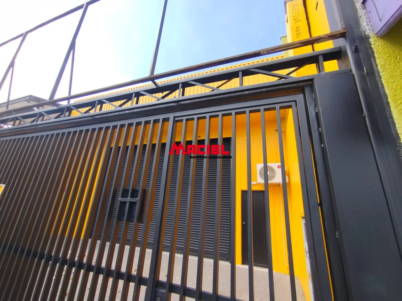 Alugar Comercial / Galp&atilde;o em S&atilde;o Jos&eacute; dos Campos R$ 7.800,00 - Foto 10