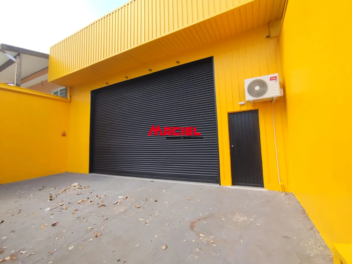 Alugar Comercial / Galp&atilde;o em S&atilde;o Jos&eacute; dos Campos R$ 7.800,00 - Foto 13