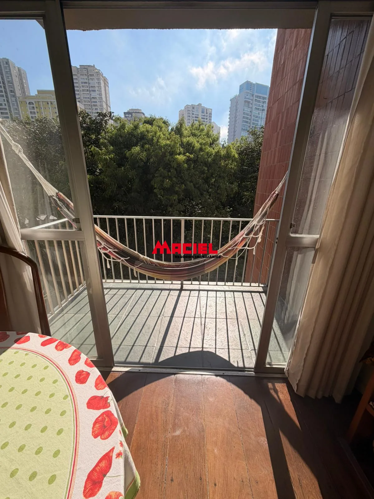 Comprar Apartamento / Padr&atilde;o em S&atilde;o Jos&eacute; dos Campos R$ 630.000,00 - Foto 3