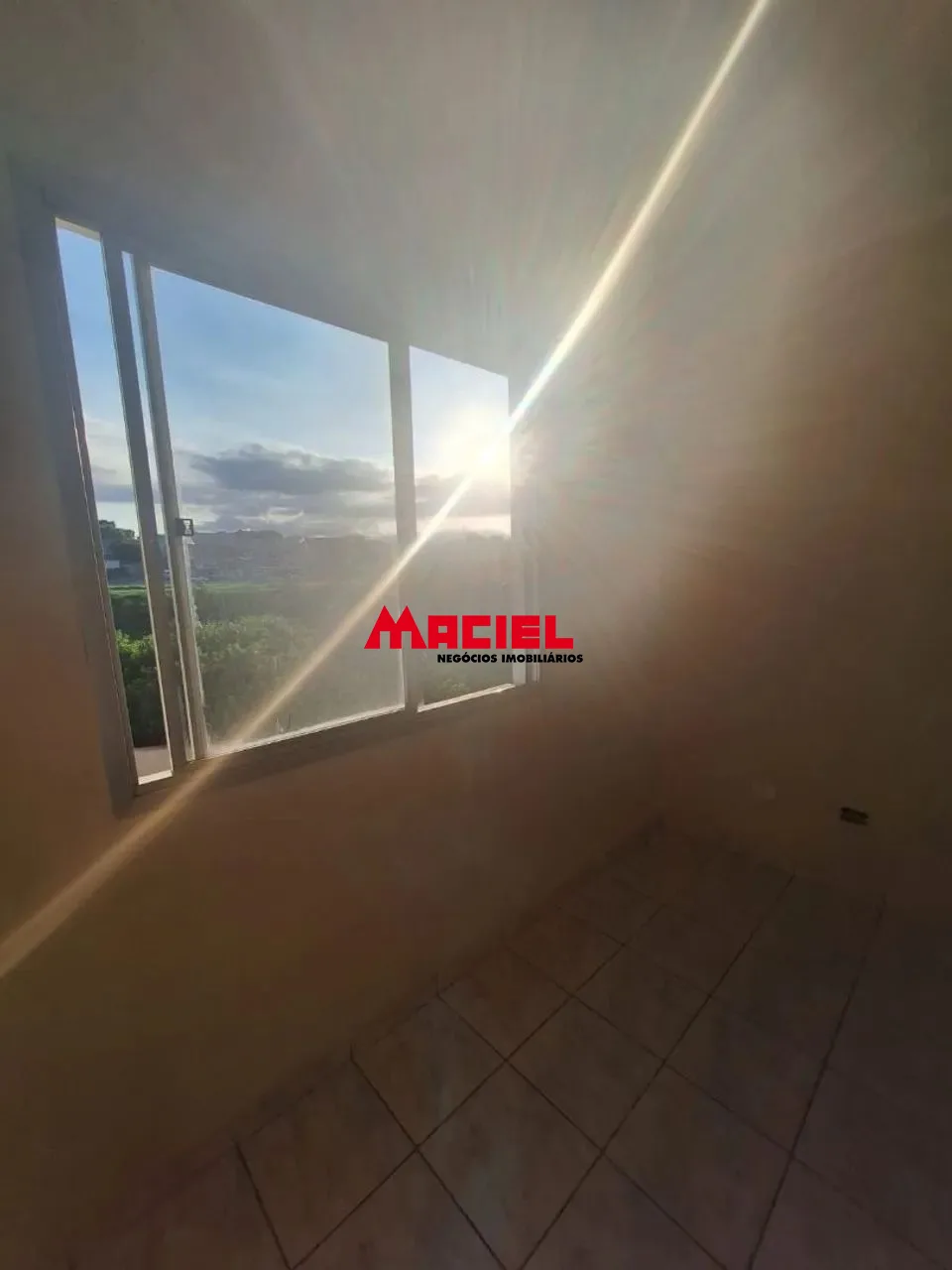 Comprar Apartamento / Padr&atilde;o em S&atilde;o Jos&eacute; dos Campos R$ 265.000,00 - Foto 1