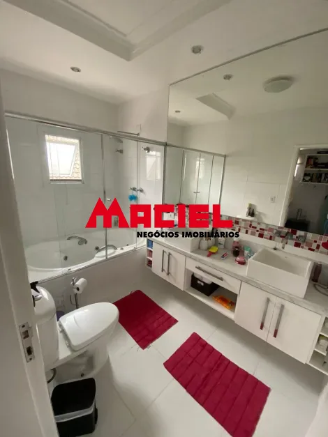 Alugar Casa / Condom&iacute;nio em S&atilde;o Jos&eacute; dos Campos R$ 9.500,00 - Foto 10