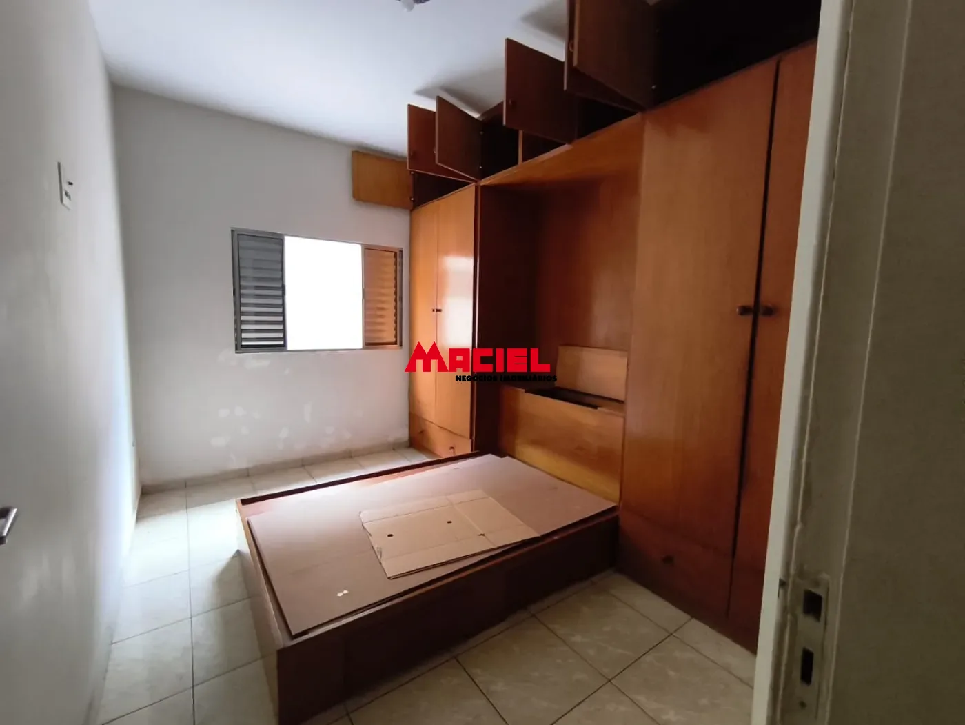 Alugar Casa / Padr&atilde;o em S&atilde;o Jos&eacute; dos Campos R$ 4.500,00 - Foto 9