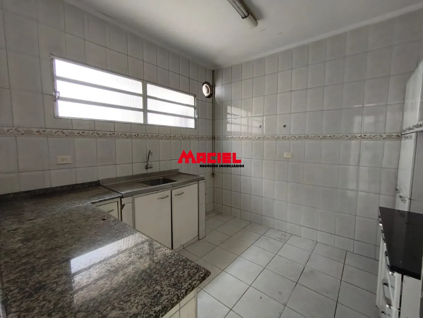 Alugar Casa / Padr&atilde;o em S&atilde;o Jos&eacute; dos Campos R$ 4.500,00 - Foto 13