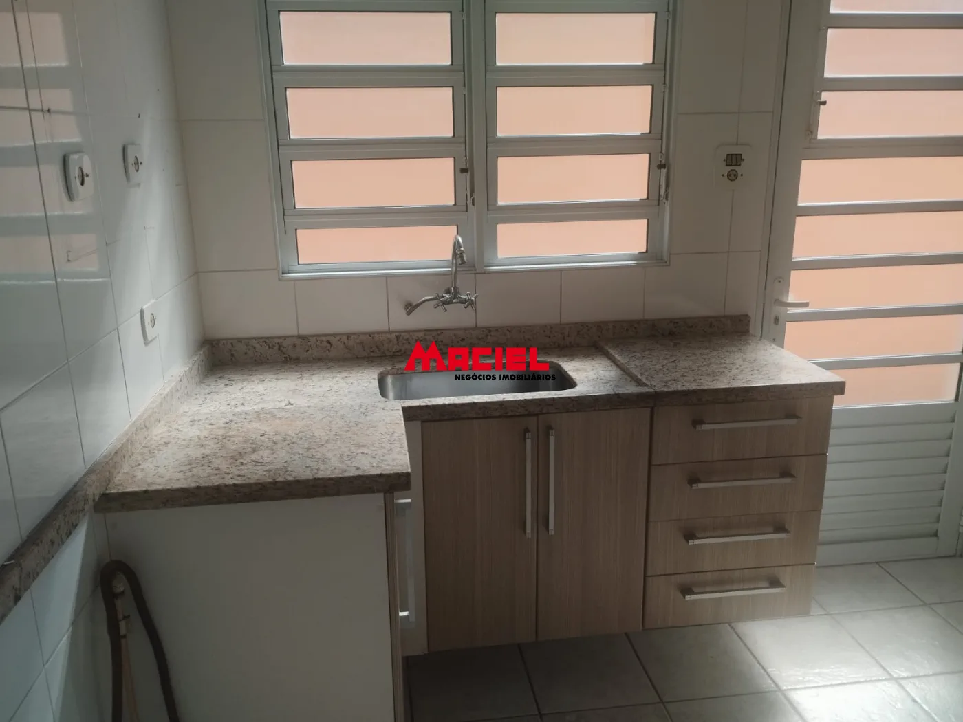 Comprar Casa / Padr&atilde;o em S&atilde;o Jos&eacute; dos Campos R$ 600.000,00 - Foto 5