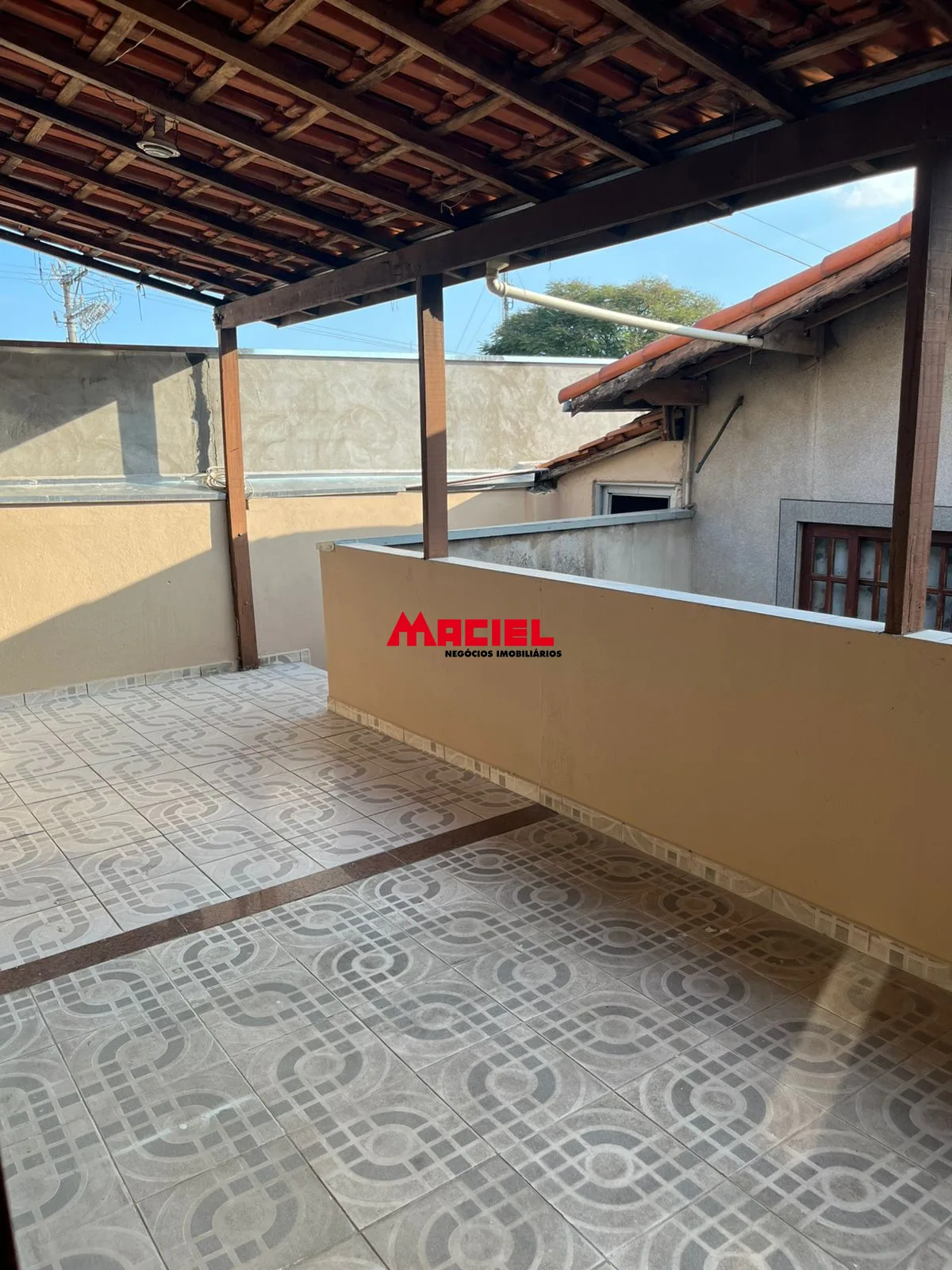 Alugar Casa / Padr&atilde;o em S&atilde;o Jos&eacute; dos Campos R$ 1.800,00 - Foto 8