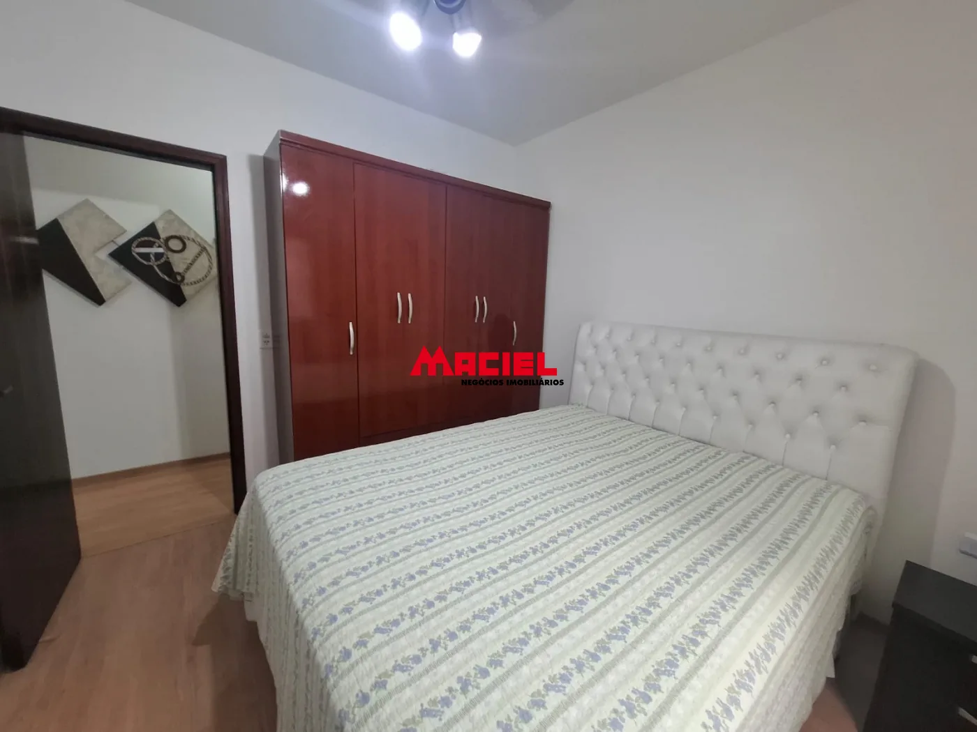 Comprar Casa / Sobrado em S&atilde;o Jos&eacute; dos Campos R$ 960.000,00 - Foto 31